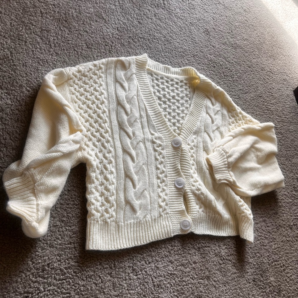 DAZY Cream Cable Knit Sweater